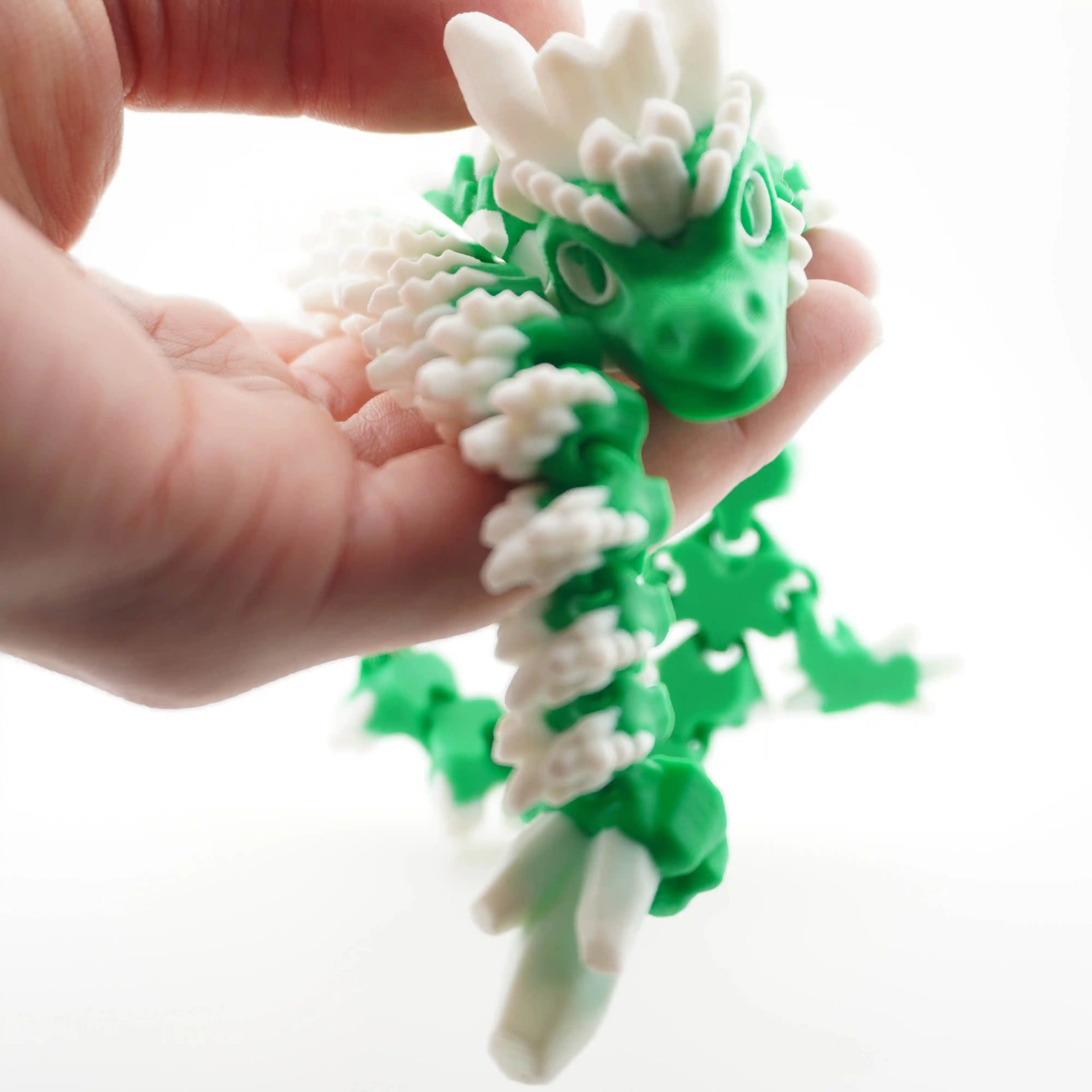Green and White Articulated Dragon Medium - 80g, 45cm